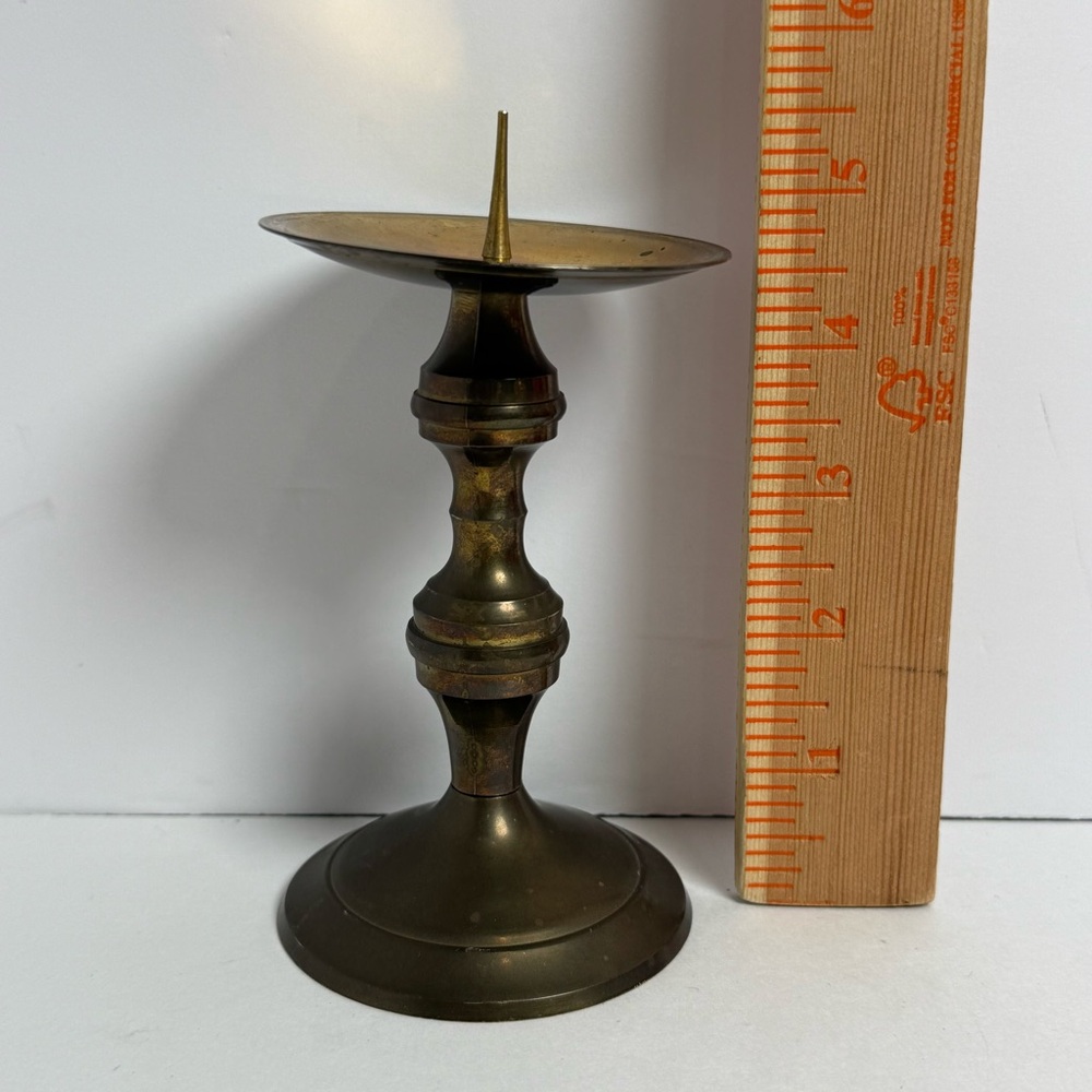 Vintage Retro Brass GOLD Metal Pillar Candle Holder TARNISHED Table Decor Small - Picture 7 of 7